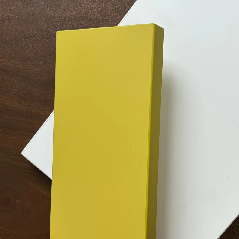Papan Akrilik Warna