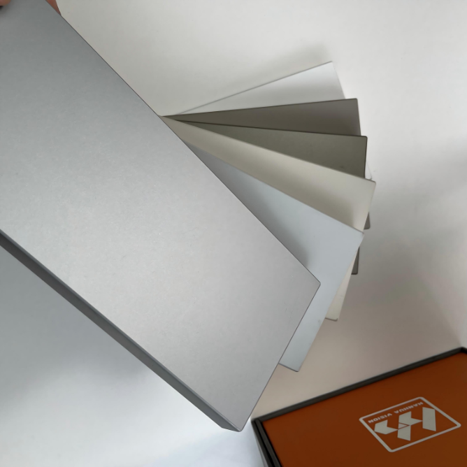 Dhuwur-gloss PET Laminasi