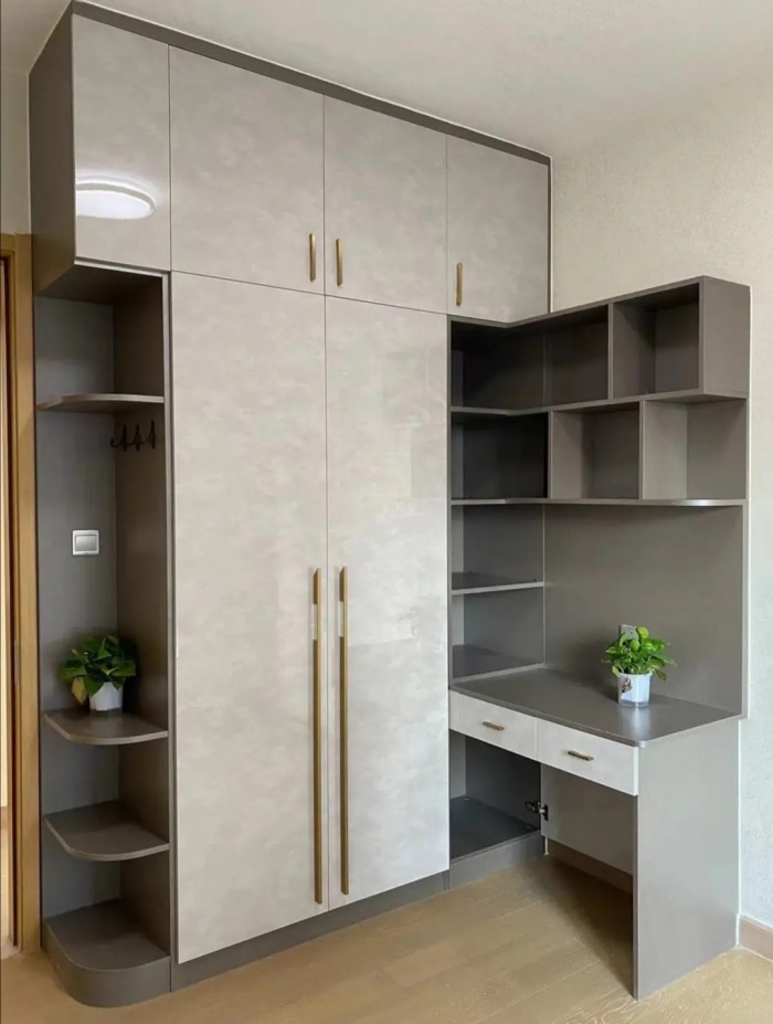 Diamond Edge Processed Acrylic Door Panels